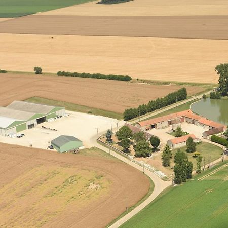 Ferme De Mesangeon Villa Beauvilliers  Exterior photo